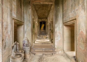 Angkor Wat - Interior