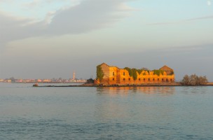 ITALY - BURANO